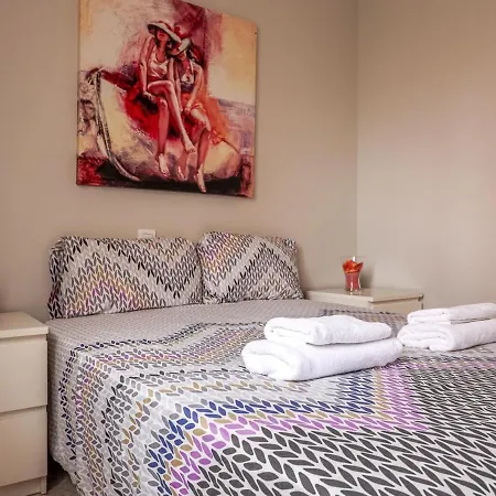 Apartment Reformado En Barrio Macarena